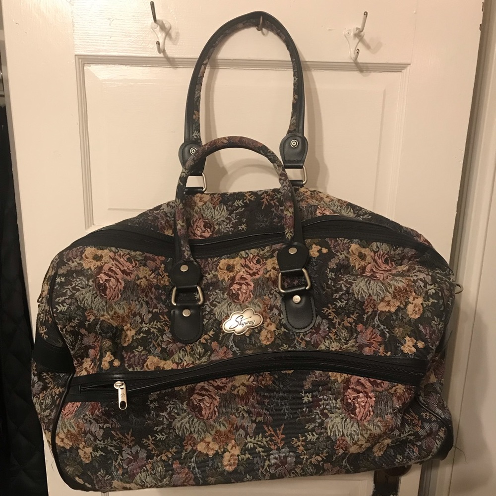 Vintage Skyway Weekender Bag
